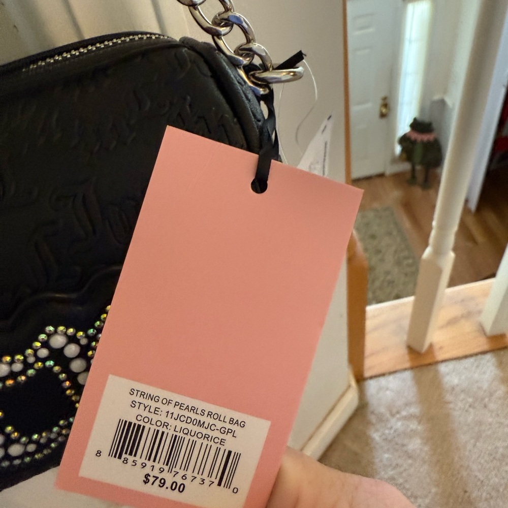 Nwt Juicy Couture String Of Pearls Roll Bag - image 8